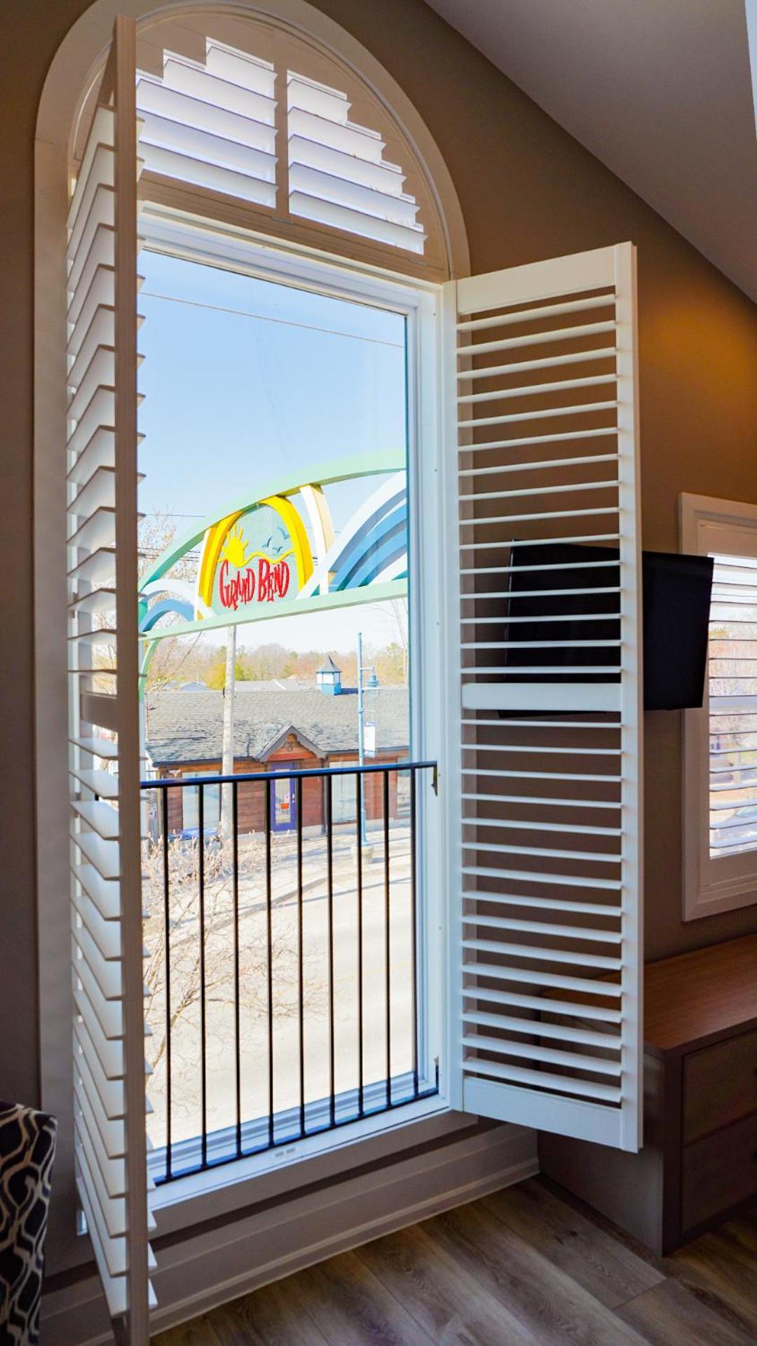 Colonial Hotel & Suites Grand Bend Εξωτερικό φωτογραφία