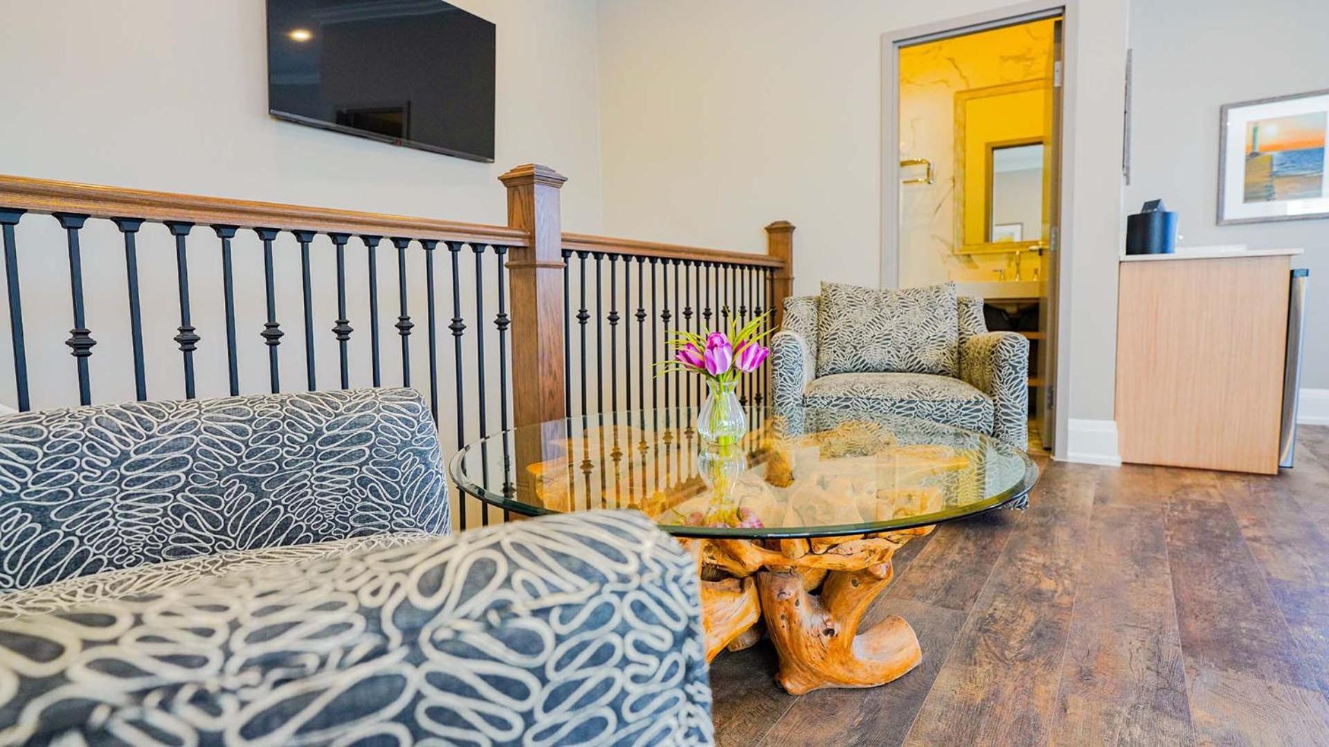 Colonial Hotel & Suites Grand Bend Εξωτερικό φωτογραφία