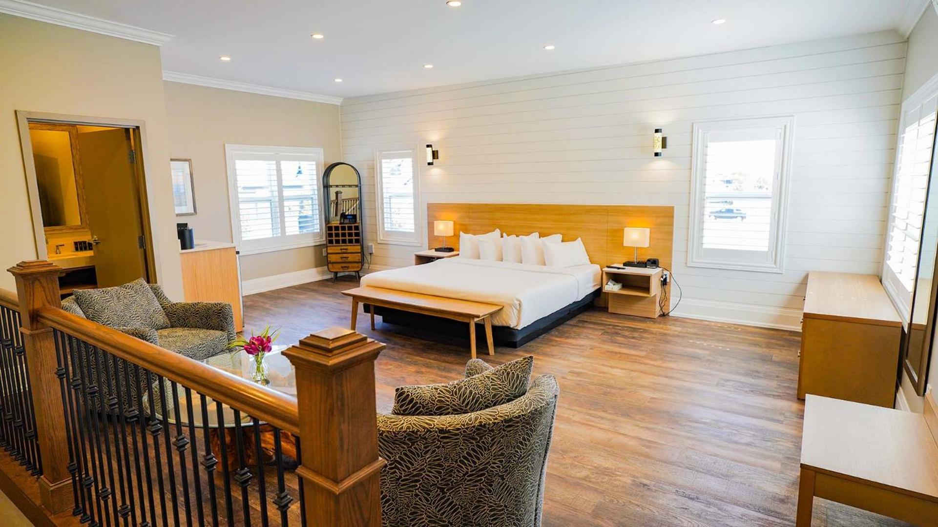Colonial Hotel & Suites Grand Bend Εξωτερικό φωτογραφία