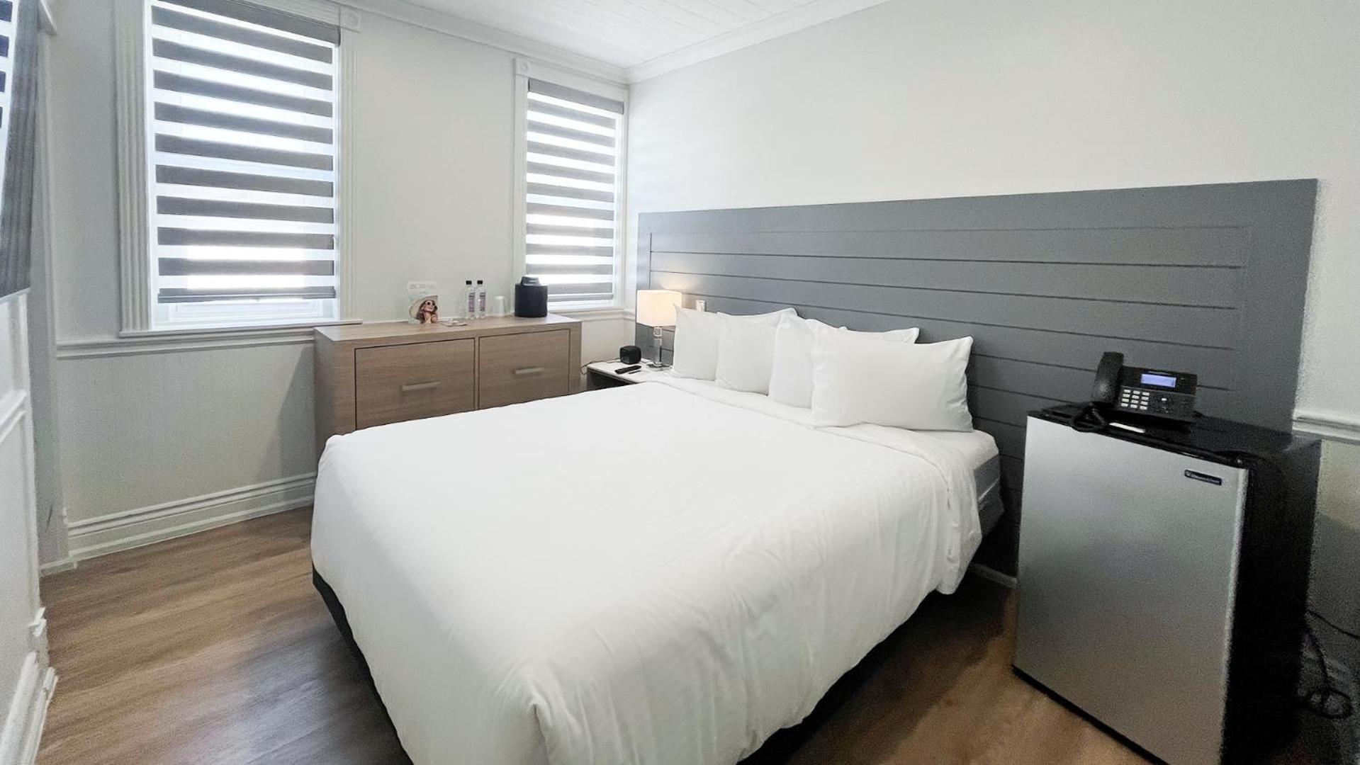 Colonial Hotel & Suites Grand Bend Εξωτερικό φωτογραφία