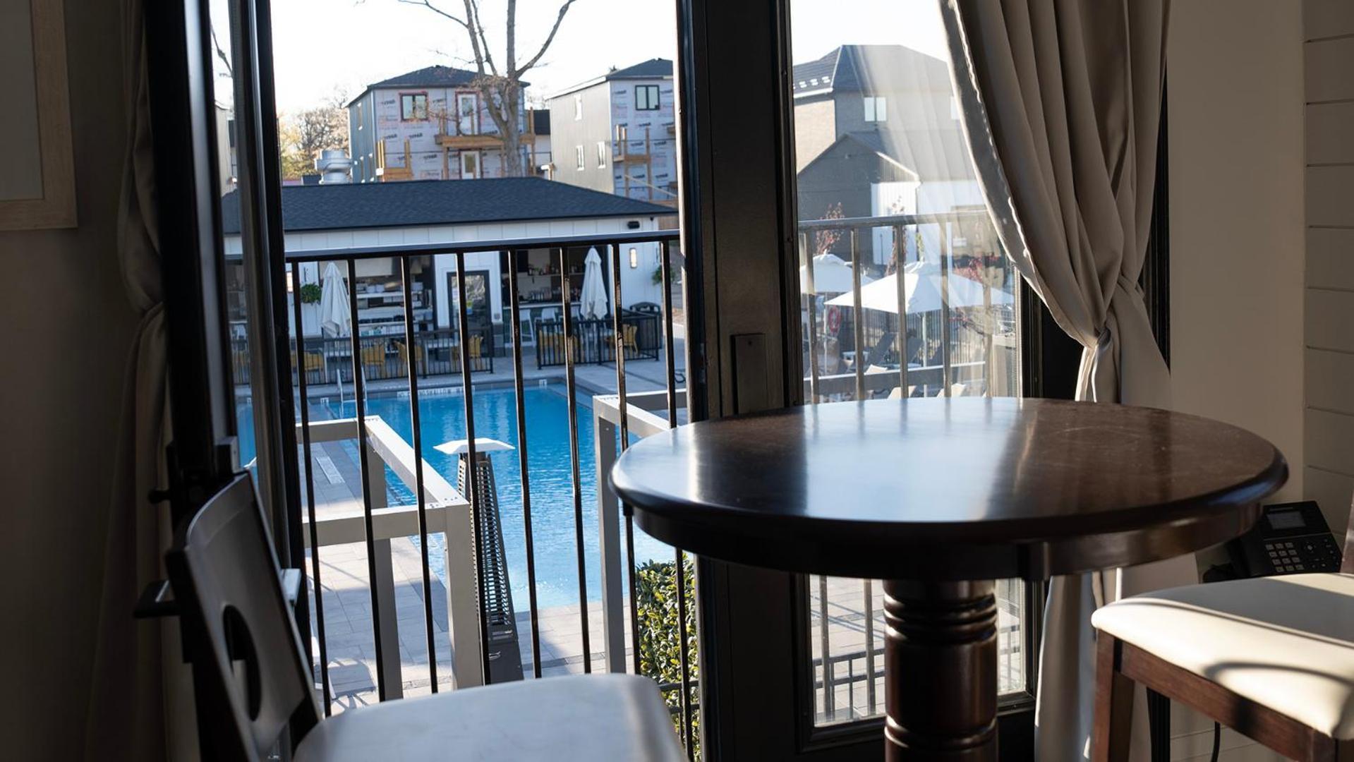 Colonial Hotel & Suites Grand Bend Εξωτερικό φωτογραφία