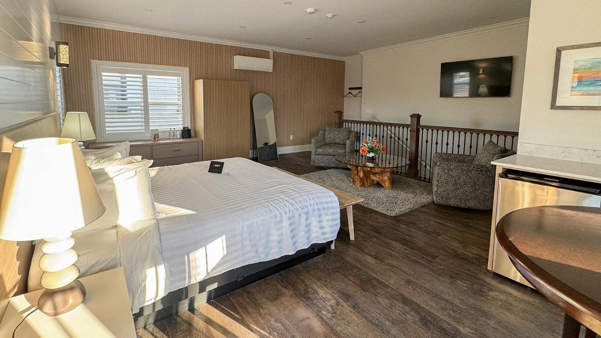 Colonial Hotel & Suites Grand Bend Εξωτερικό φωτογραφία